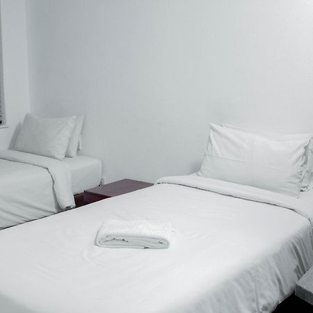 Vetho 2 Apartments Or Tambo Airport Kempton Park Eksteriør billede