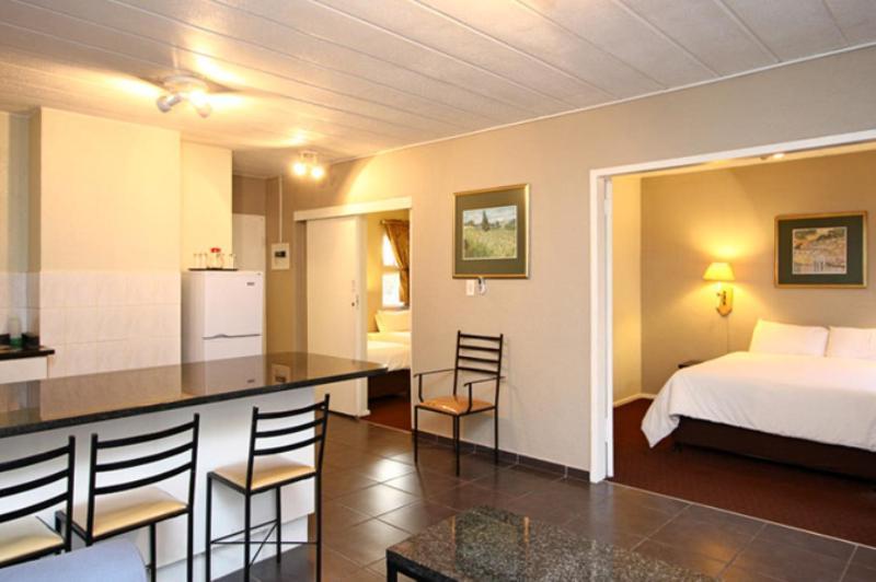 Vetho 2 Apartments Or Tambo Airport Kempton Park Værelse billede