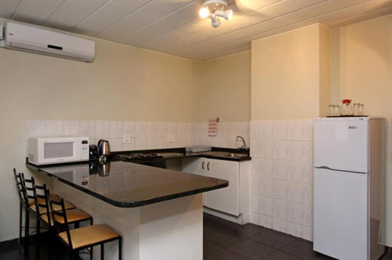 Vetho 2 Apartments Or Tambo Airport Kempton Park Eksteriør billede