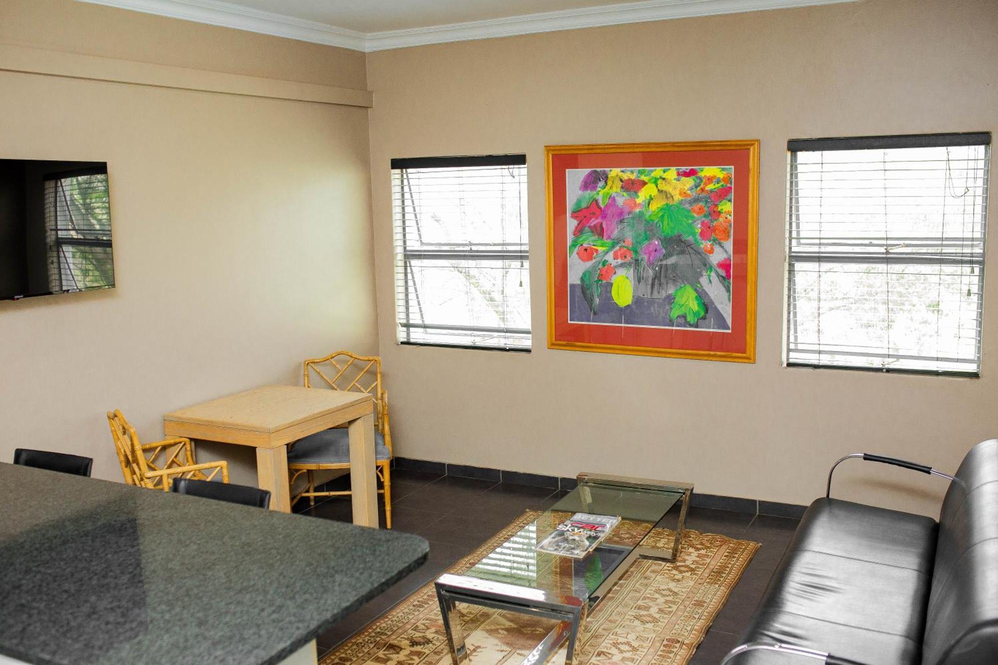 Vetho 2 Apartments Or Tambo Airport Kempton Park Eksteriør billede
