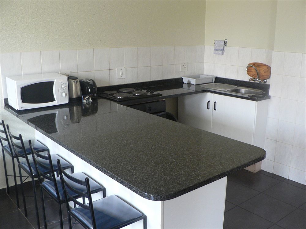 Vetho 2 Apartments Or Tambo Airport Kempton Park Eksteriør billede