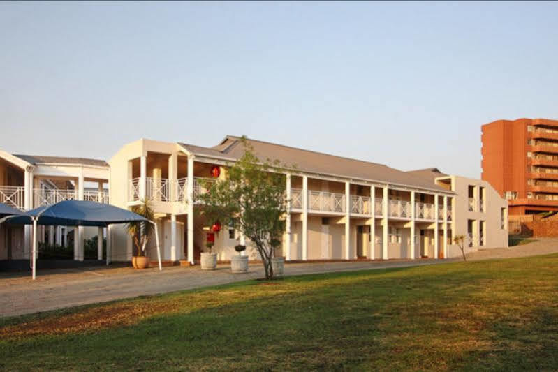 Vetho 2 Apartments Or Tambo Airport Kempton Park Eksteriør billede
