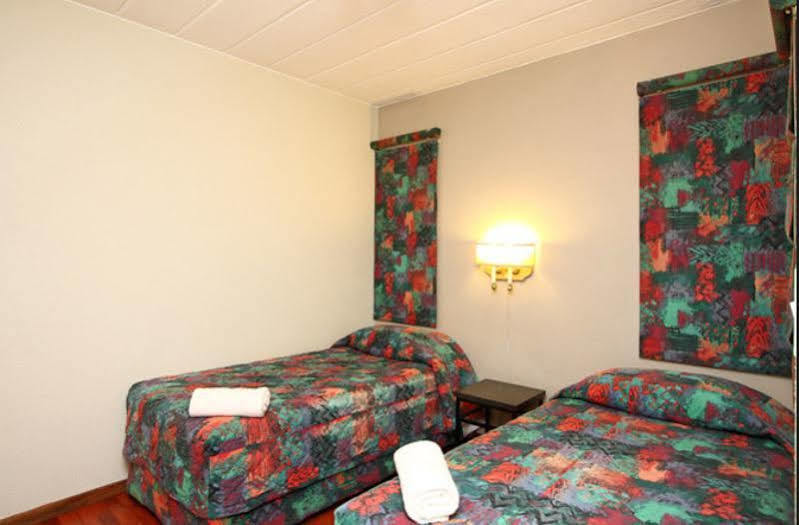 Vetho 2 Apartments Or Tambo Airport Kempton Park Eksteriør billede